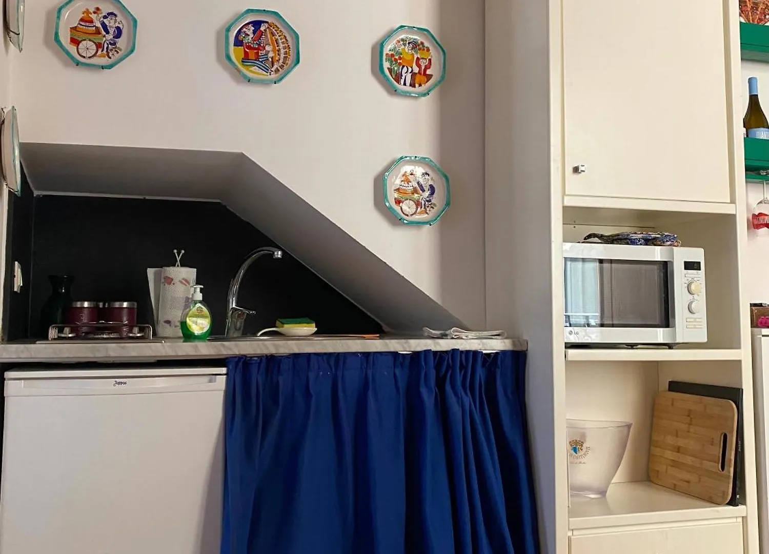 3Sisters Apartments Палермо 0*,  Италия